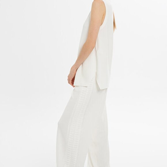 Side Slit Ecru Blouse - Picture 5 of 5